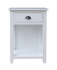 white furniture,white bedside